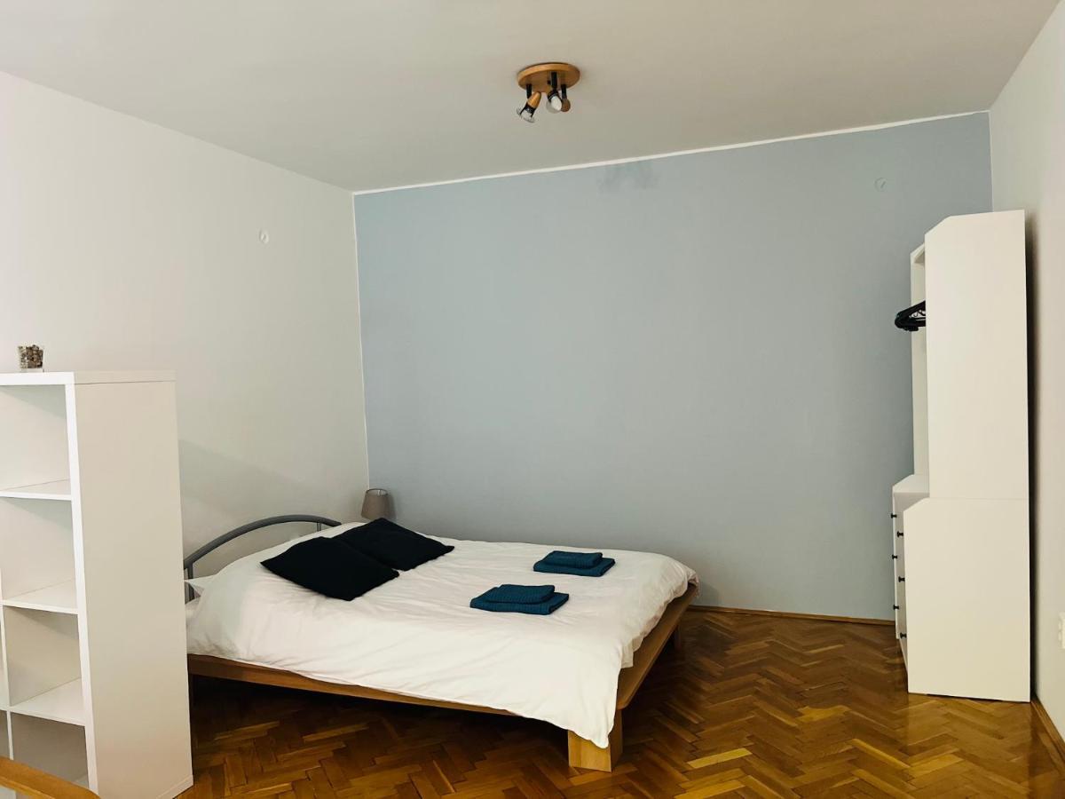 Bauhaus Flat In Amazing Location Apartament *